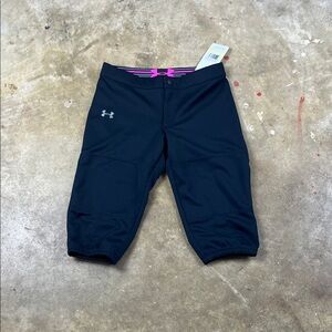 Under Armour Girls  Black and Pink Softball Pants NWT
Size: Medium